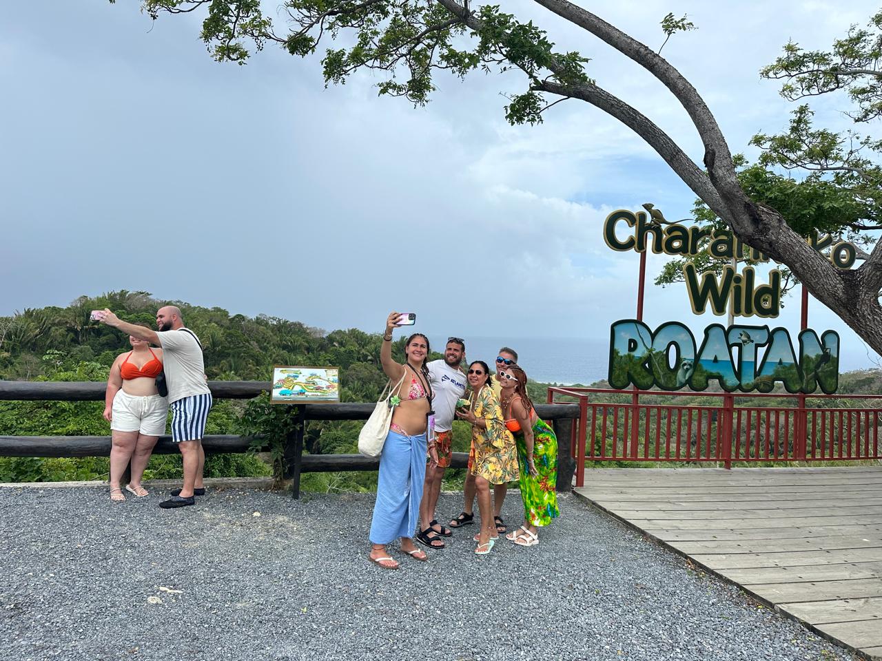 Snorkeling + Monkey & Sloth + Island Tour - photo 2